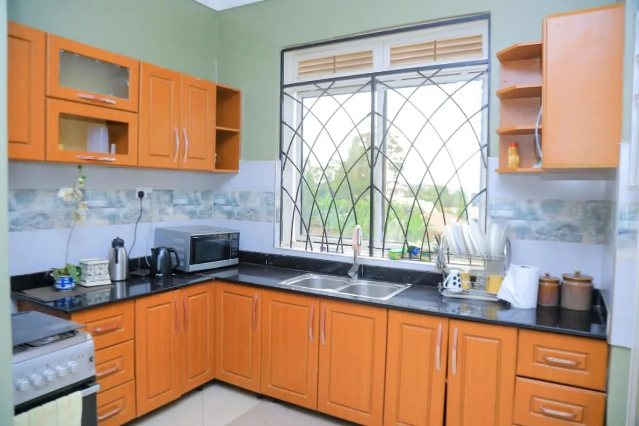 Bed and Breakfast Karibu Namugongo Natonko