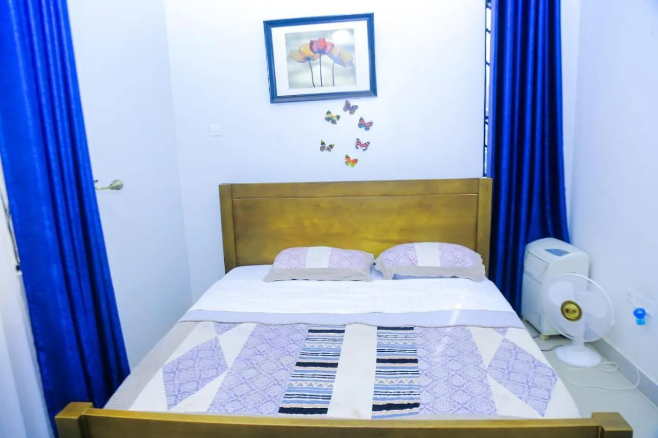 Karibu Namugongo Bed and Breakfast Καμπάλα