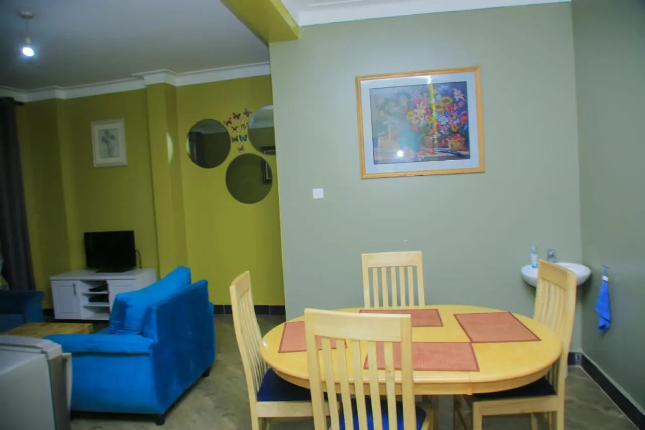 Bed and Breakfast Karibu Namugongo Natonko Frühstückspension